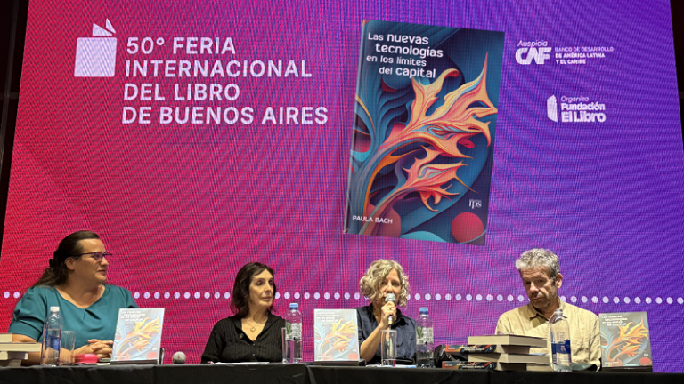Feria del Libro. Presentación de «Las nuevas tecnologías en los límites del capital»